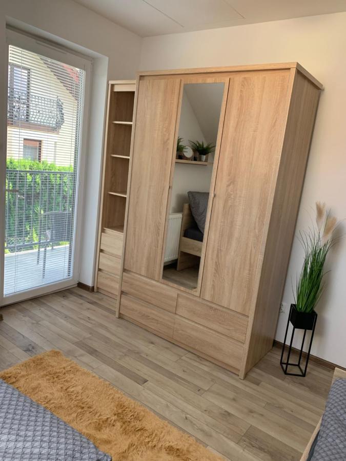 Gaj  Cozy 2-Bedroom Vacation Apartment With Entire Top Floor מראה חיצוני תמונה